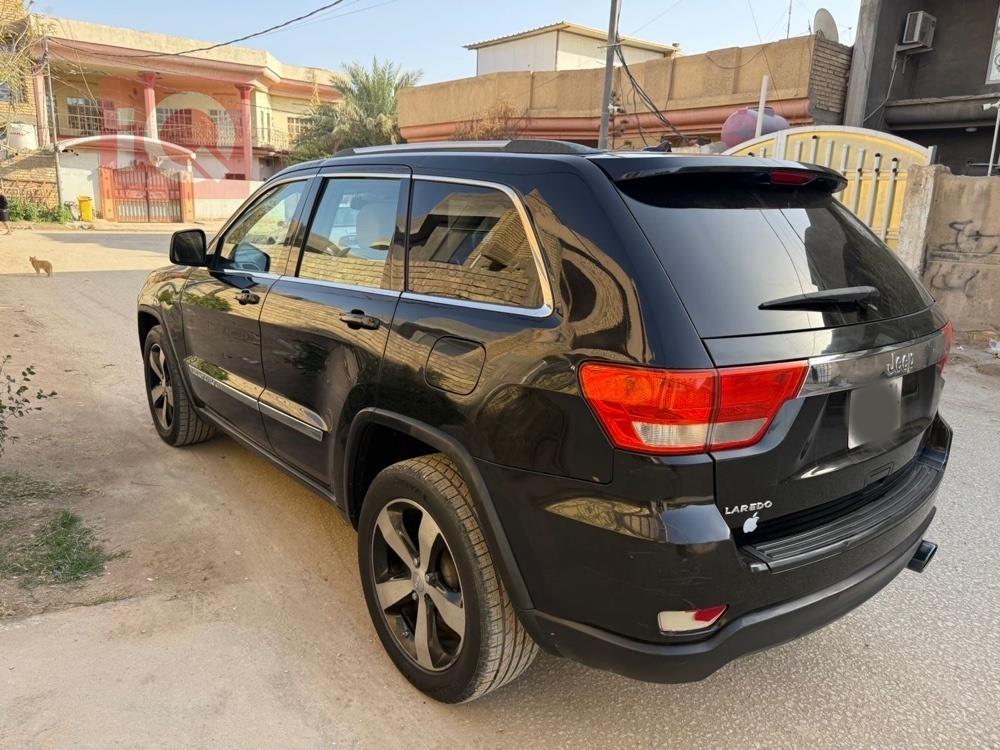 جيب جراند شيروكي